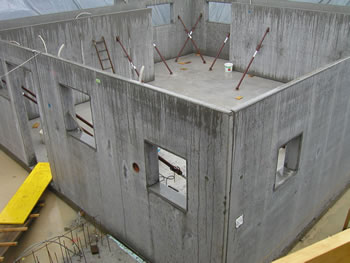 Betonwände im Kellergeschoss
